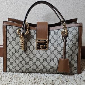 ‼️AUTHENTIC ‼️GUCCI PADLOCK LARGE GG SHOULDER BAG
